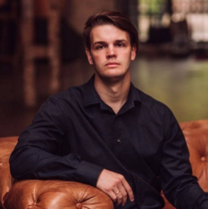 [Private Investor] Александр Петров - Инвест страт_0.png